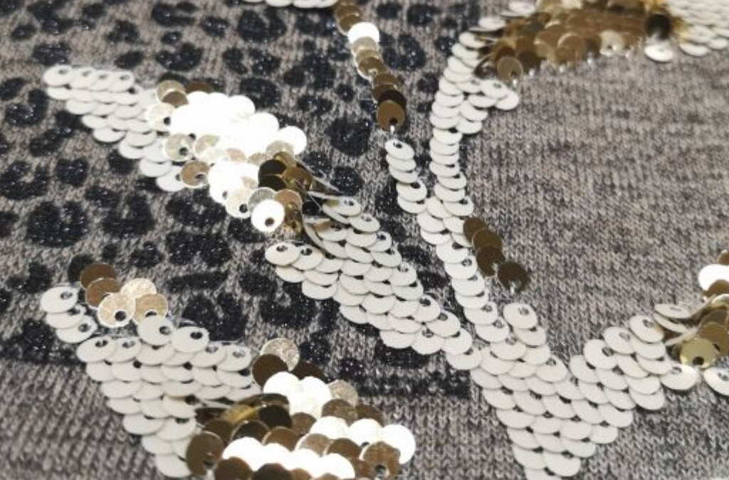 Hojas bordado con lentejuelas excéntricas doble cara