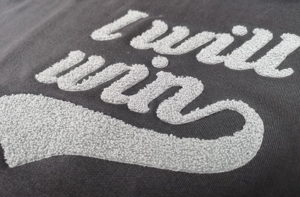 Frase bordado en rizo